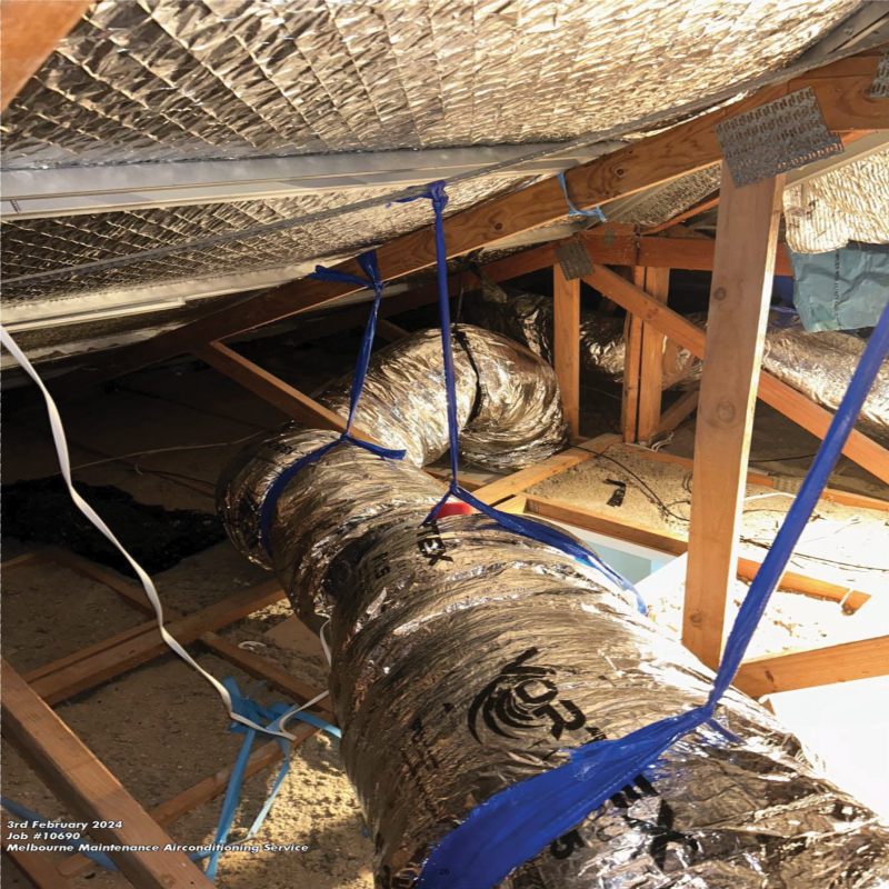 Air-conditioning duct